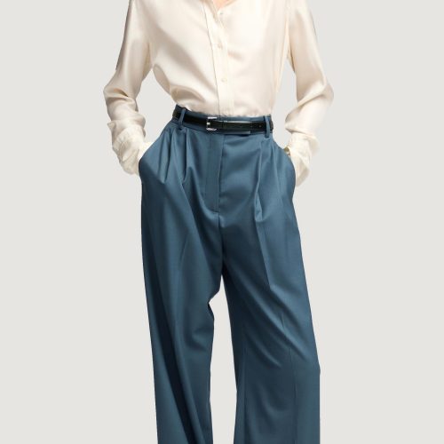 03 Pleated Trouser in Seasonless Wool Stone Blue 745