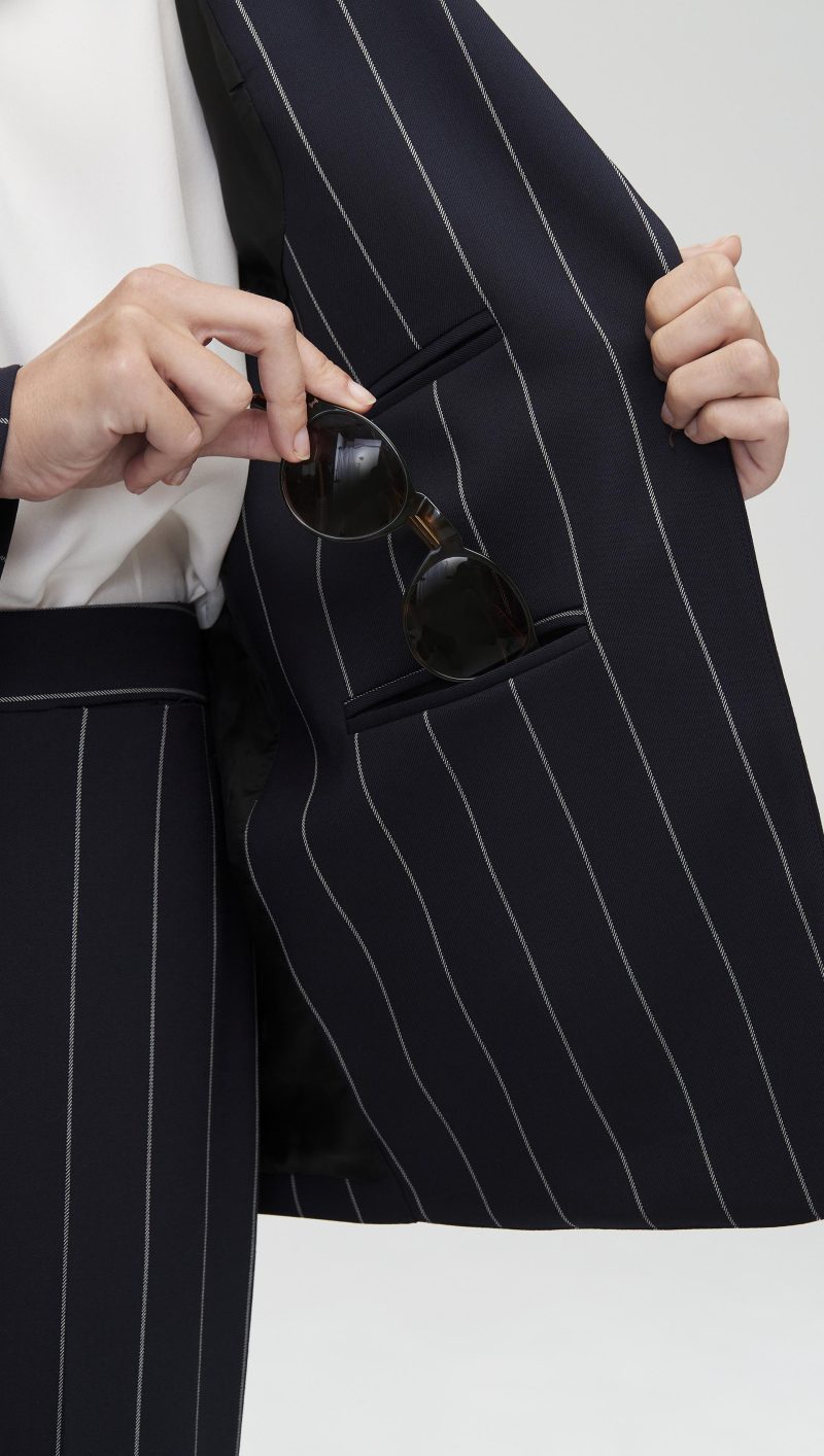 04 Crosby Blazer Navy Stripe 1846