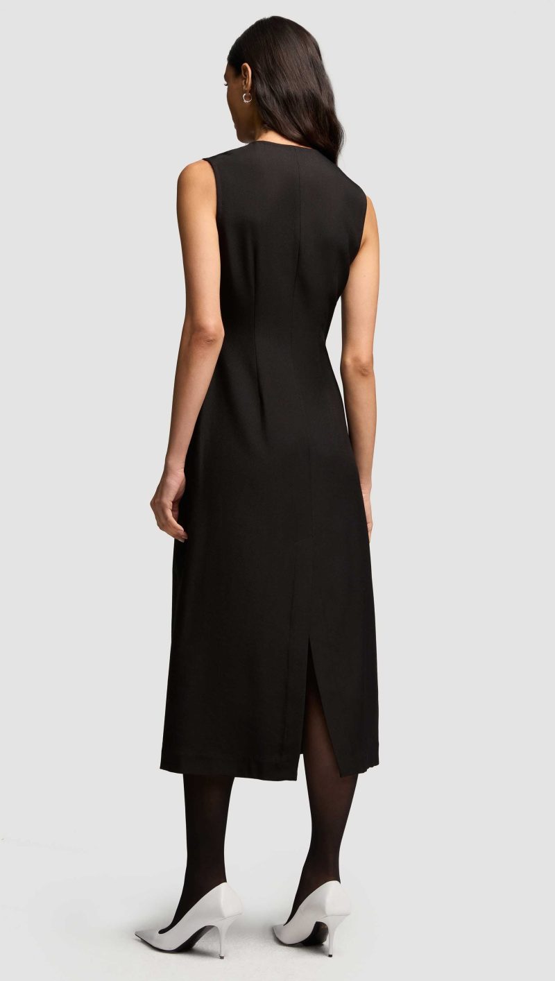 06 Tailored Dress in Viscose Wool Twill Black 4881