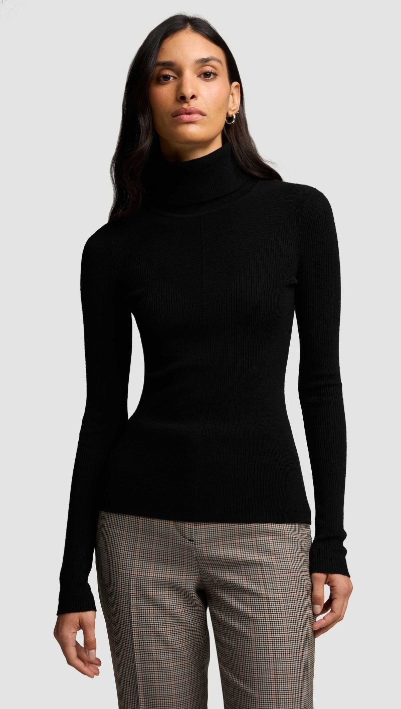 08 Knit Turtleneck in Stretch Wool Black 4929