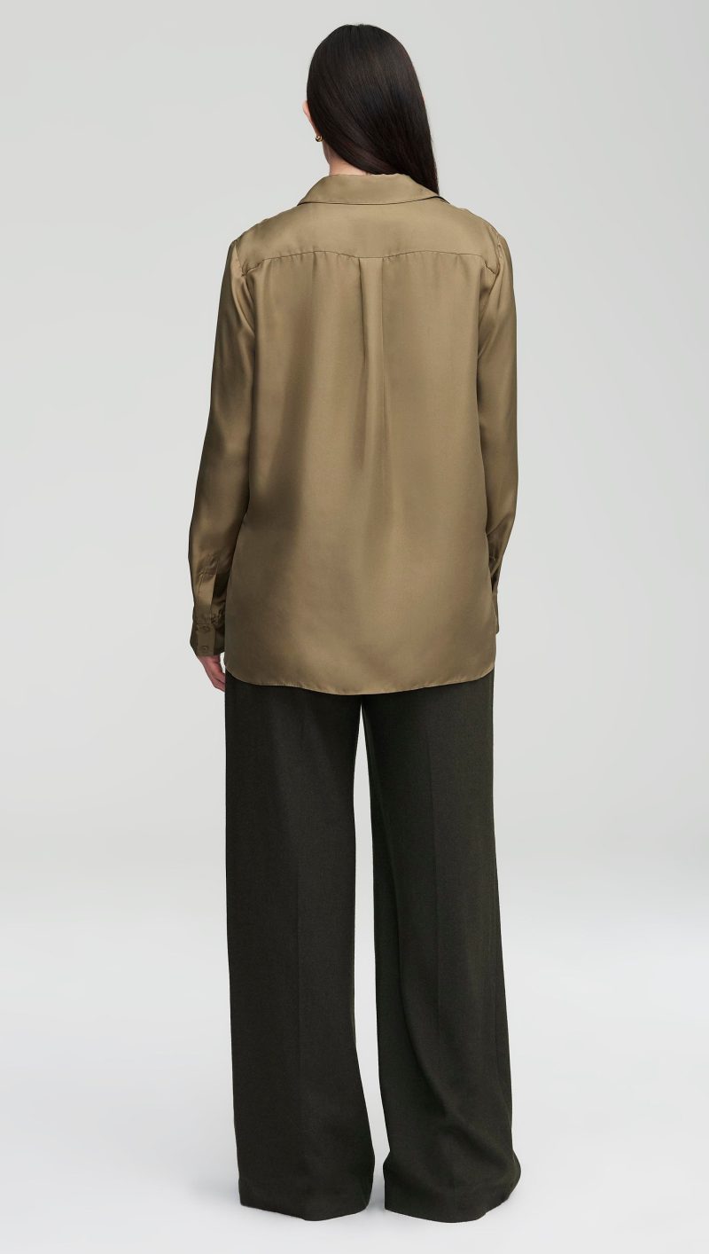 106 Collared Shirt in Silk Twill Moss 3536