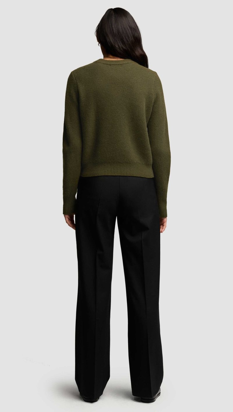 17 Shruken Crewneck in Wool Cashmere Olive 5911 1