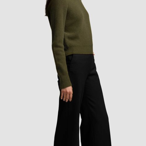 17 Shruken Crewneck in Wool Cashmere Olive 5920 1