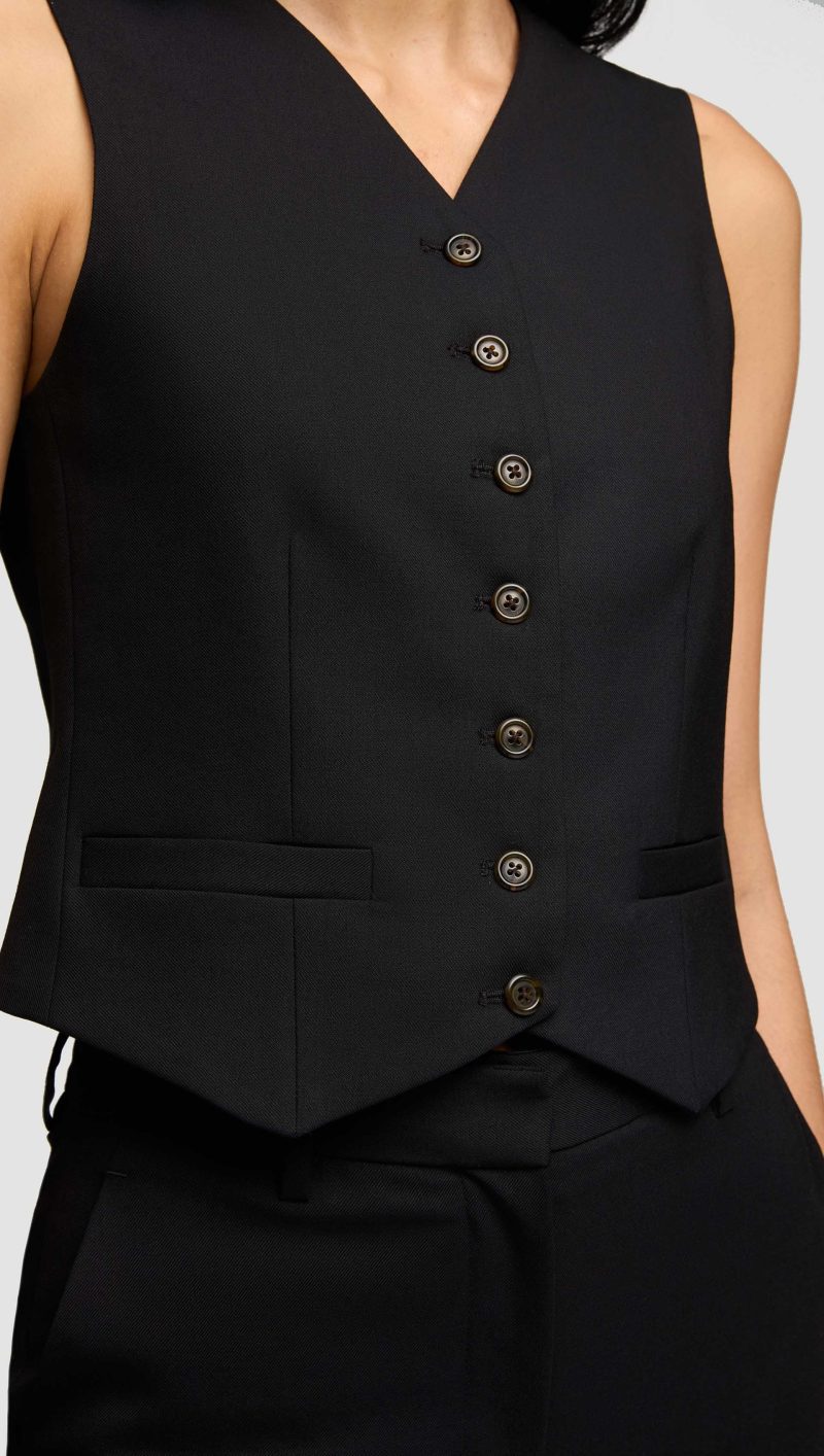 30aShallowV NeckWaistcoatinSeasonlessWool Black 3953