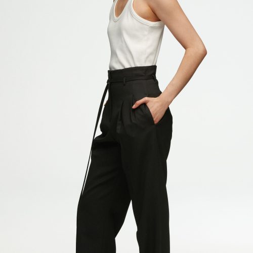 33 High Waisted Belted Trouser in Seasonless Wool Black 2808