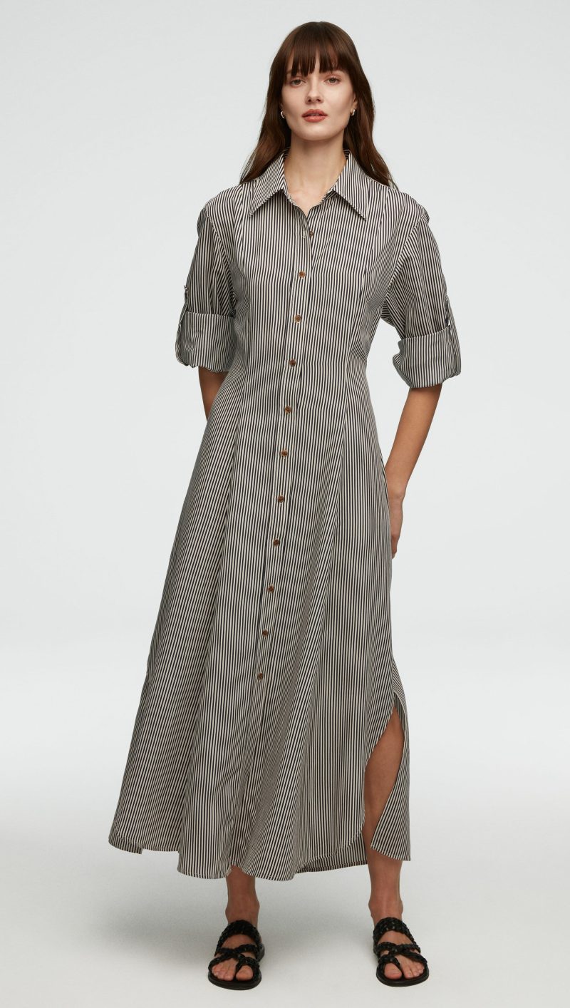 41 Easy Shirt Dress in Yarn Dyed Viscose Navy Stripe 1236