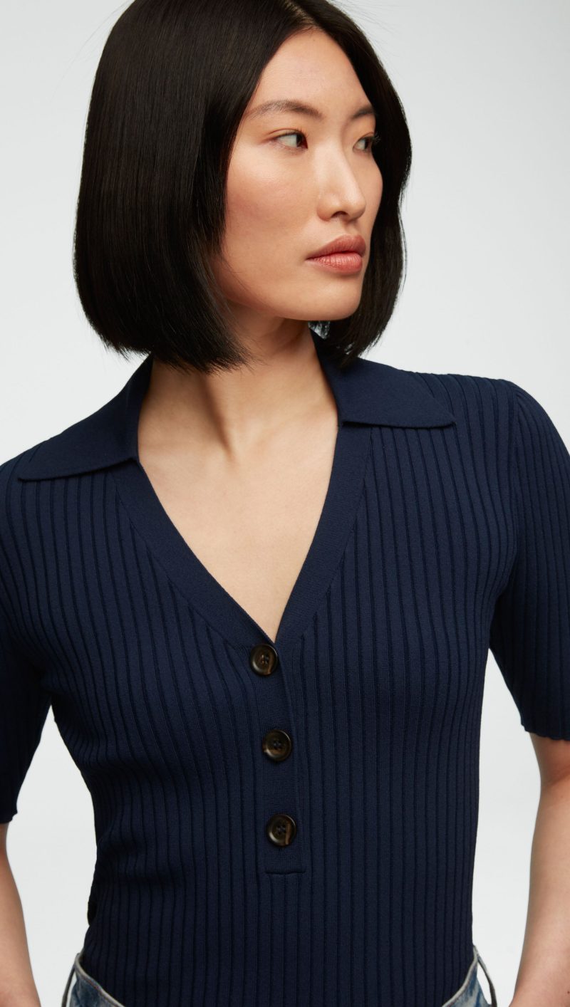 43 Ribbed Collar Top in Stretch Rayon Navy 1323