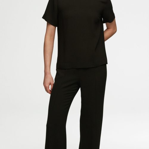 50 Woven Tee in Viscose Wool Crepe Black 2231