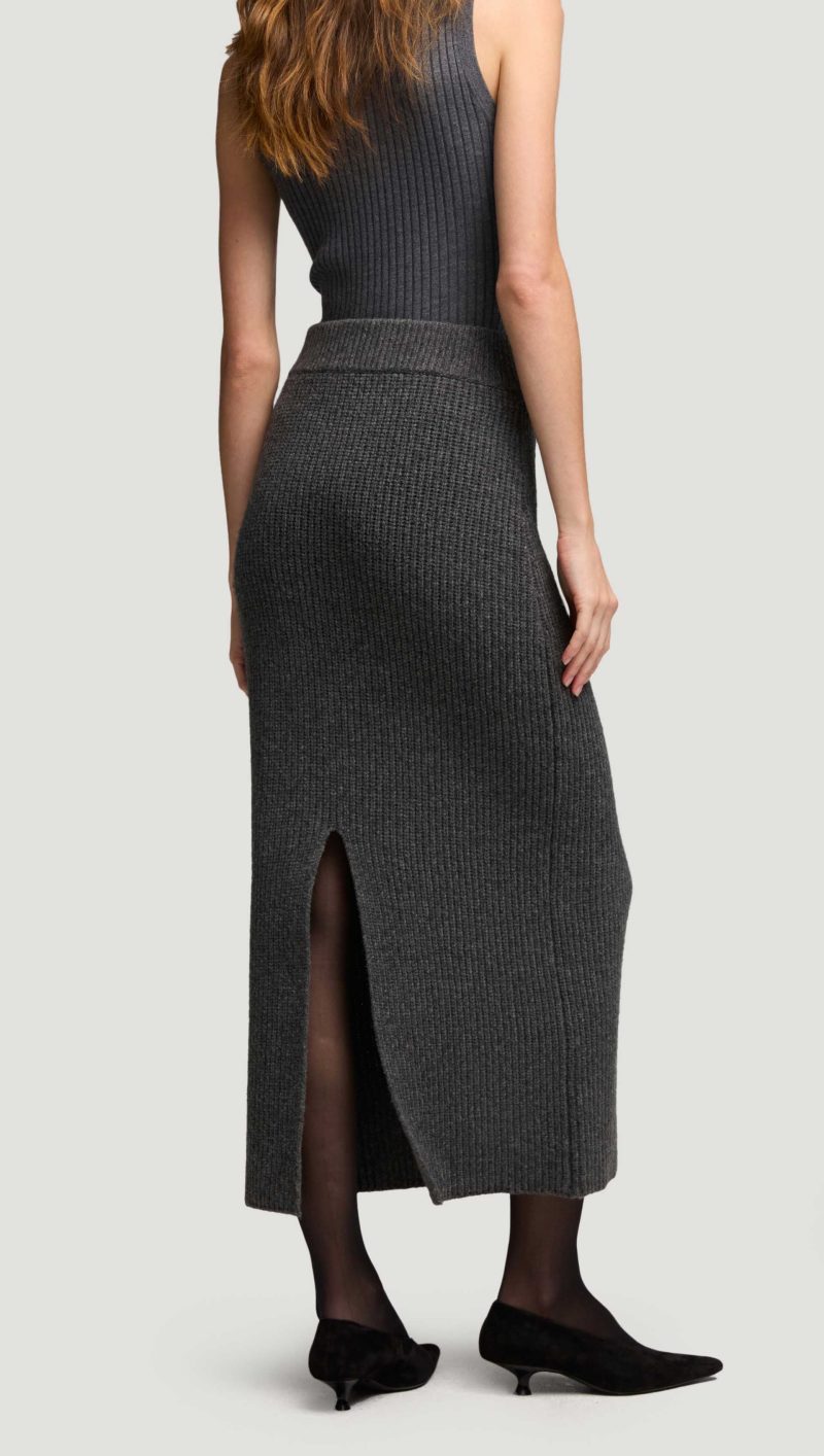 56 Fisherman Skirt in Wool Nyon Grey 2130