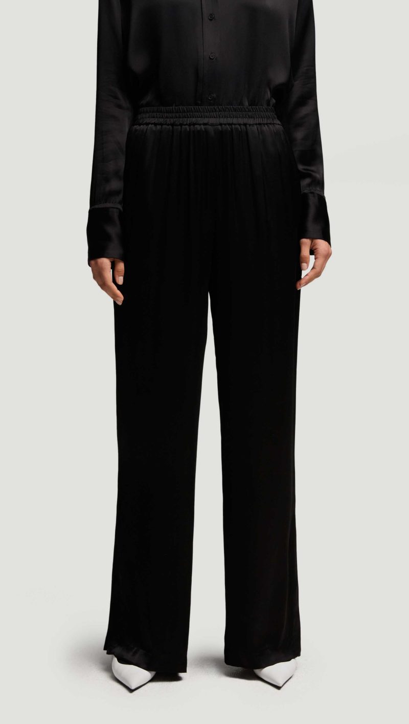 63 Pull Up Pant in Viscose Satin Black 5493