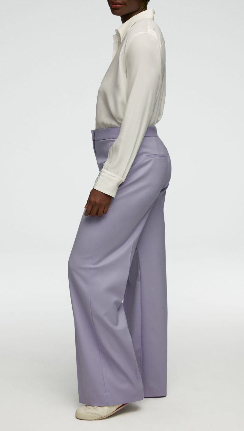 67 Single Button Blazer in Seasonless Wool Lilac 1567