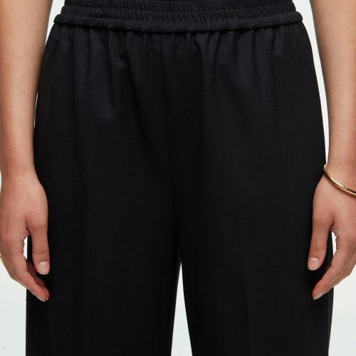 76 Pull up Pant Black 1687